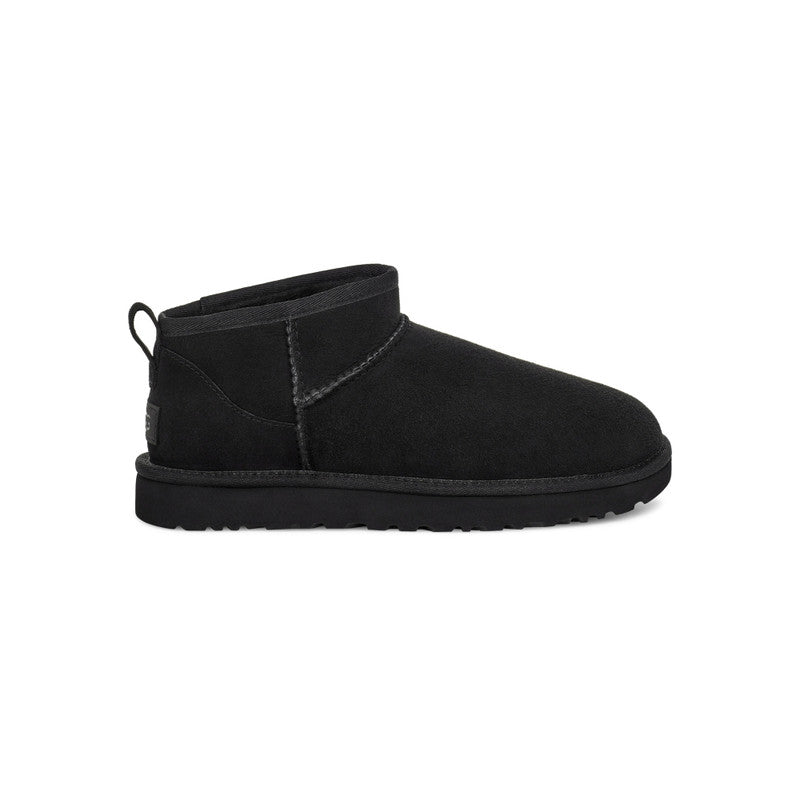 UGG Women's Classic Ultra Mini Size 7 - Black