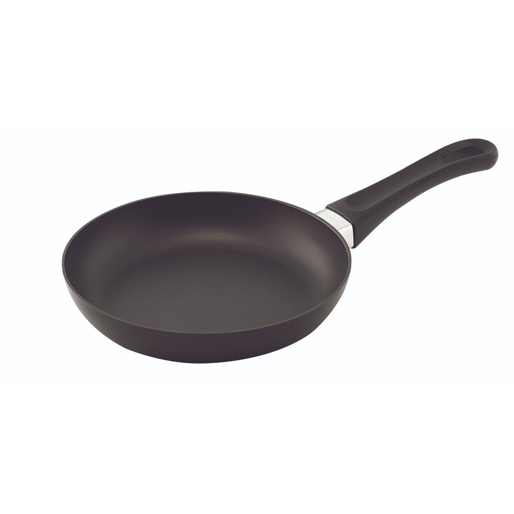 Scanpan 17020  Classic 20cm Frypan Black