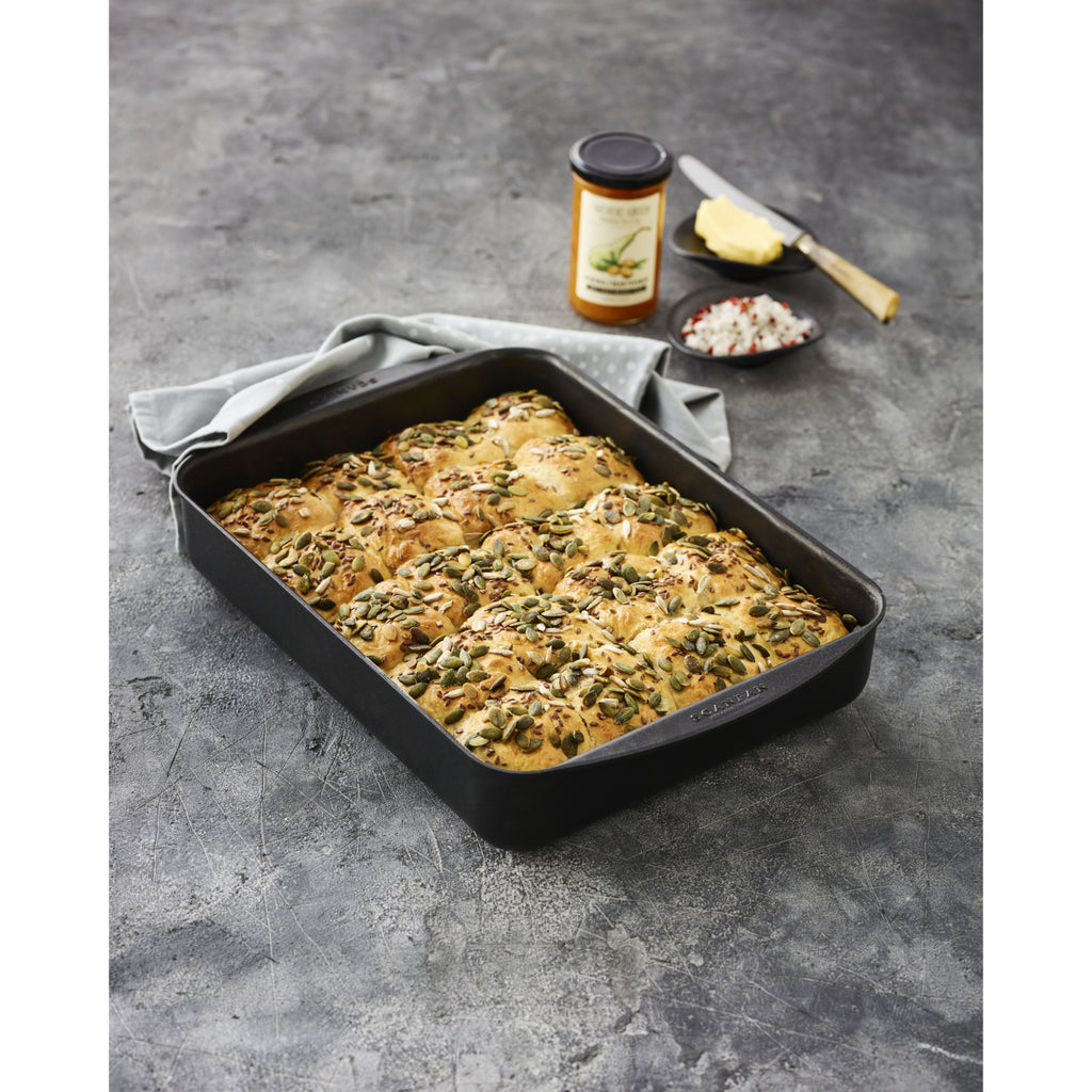 Scanpan Classic 44cm x 32cm/7.75L Large Roaster - Black