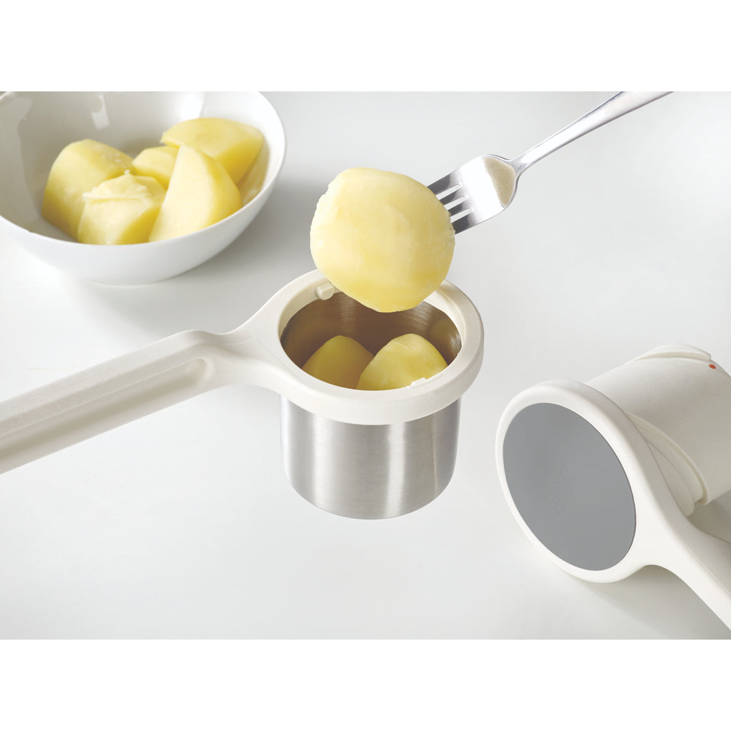 Joseph Joseph Helix Potato Ricer -White