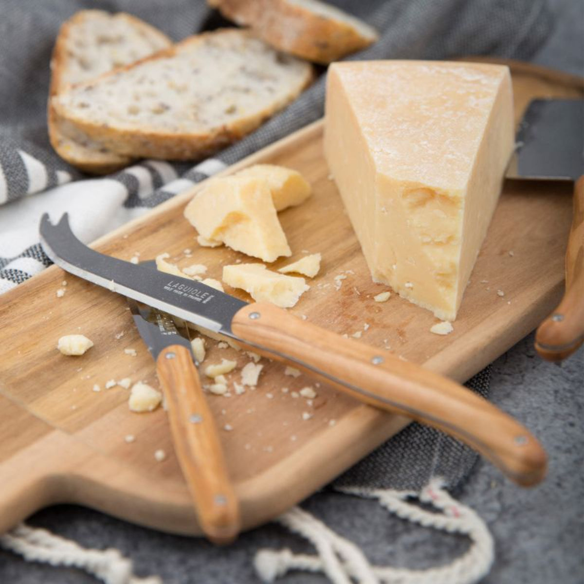 Andre Verdier 3 Piece? Cheese Knife Set - Olive Wood
