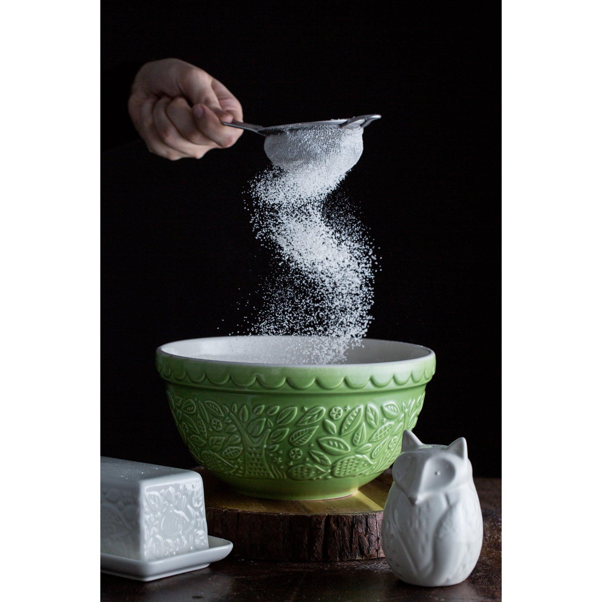 Mason Cash In The Forest 21cm Hedgehog Green Mixing Bowl