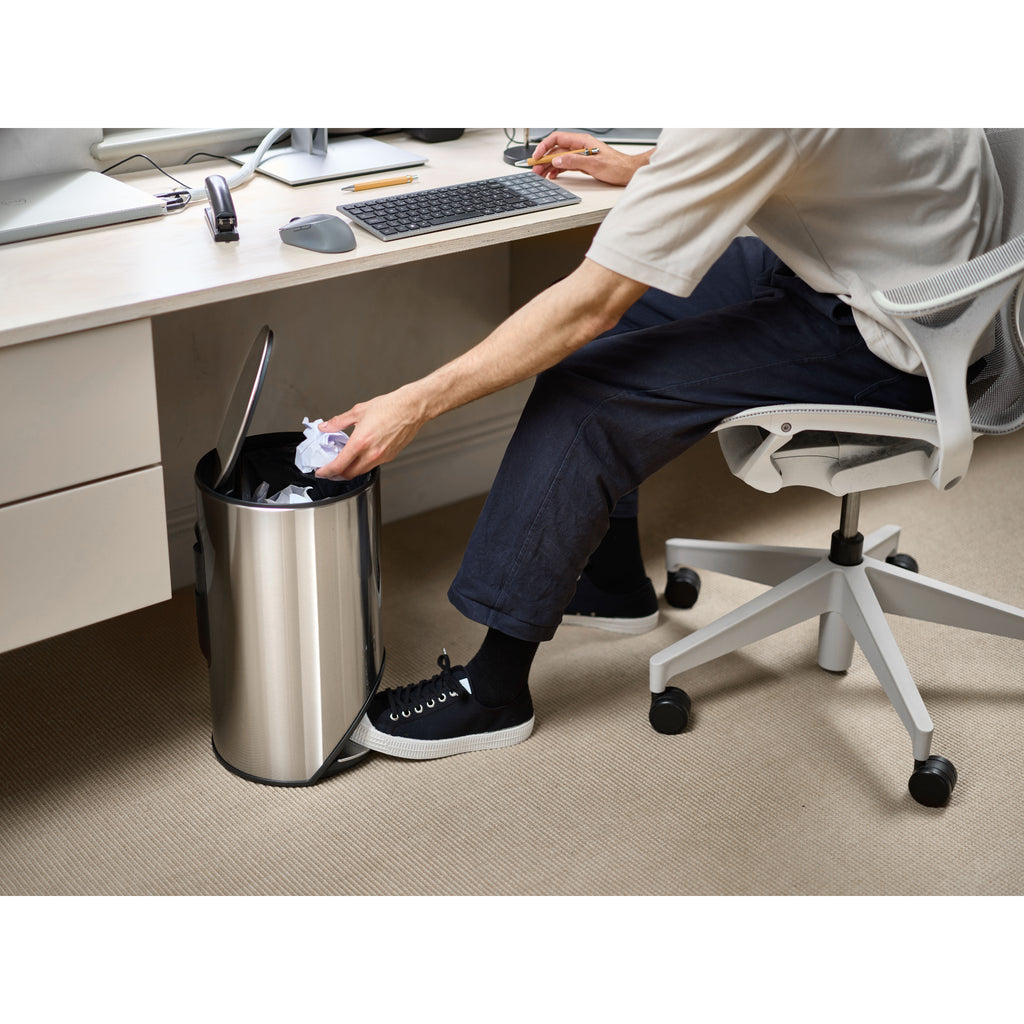 Joseph Joseph Arc 10L Bin - Stainless Steel