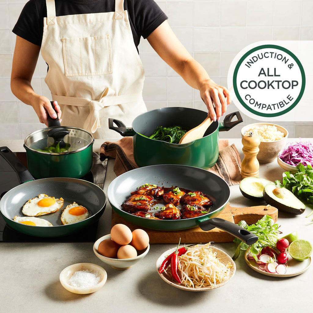 Wiltshire Pure Cook Ceramic Non-Stick Saucepan 20cm with Glass Lid
