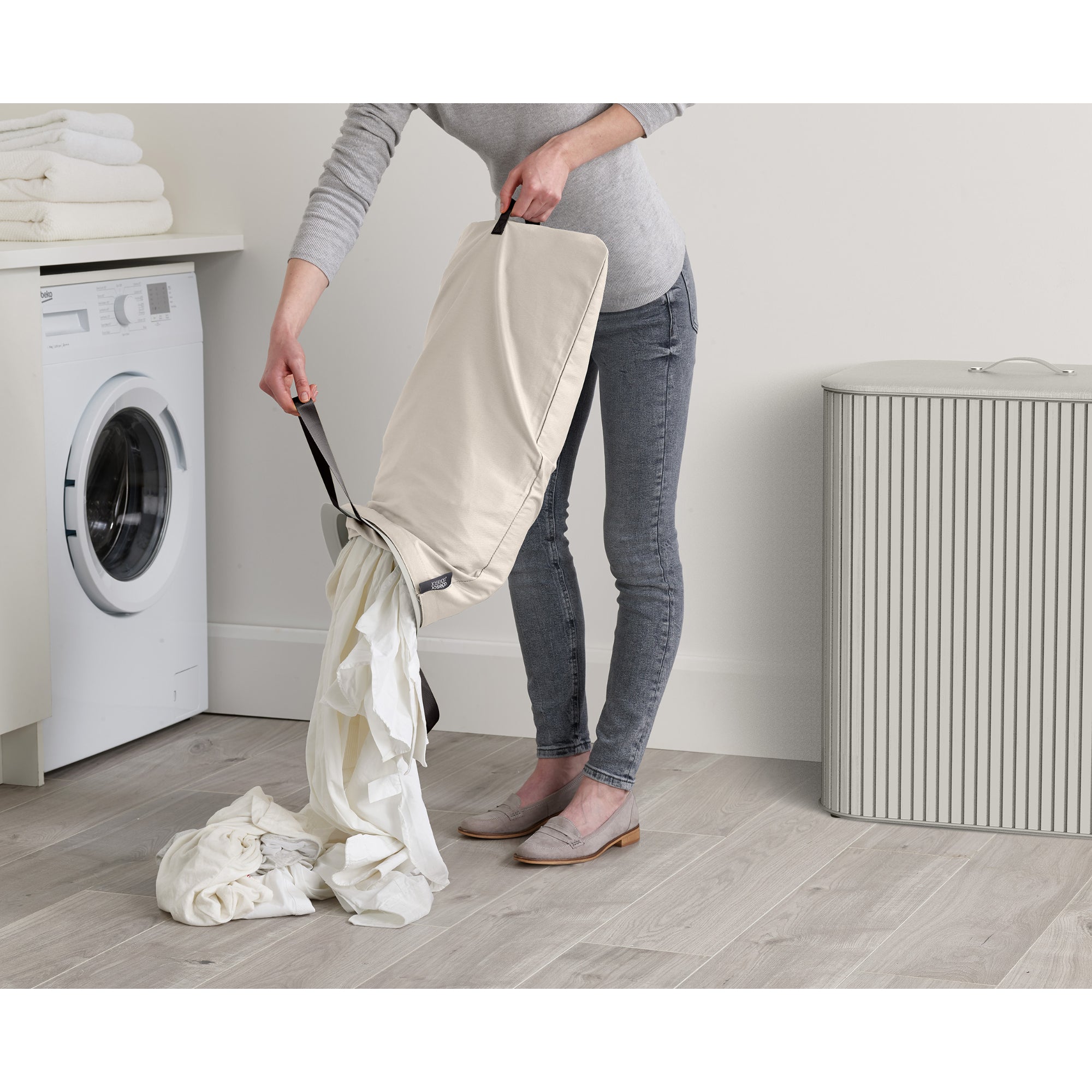 Joseph Joseph Tota Trio Luxe 90L Laundry Basket - Ecru