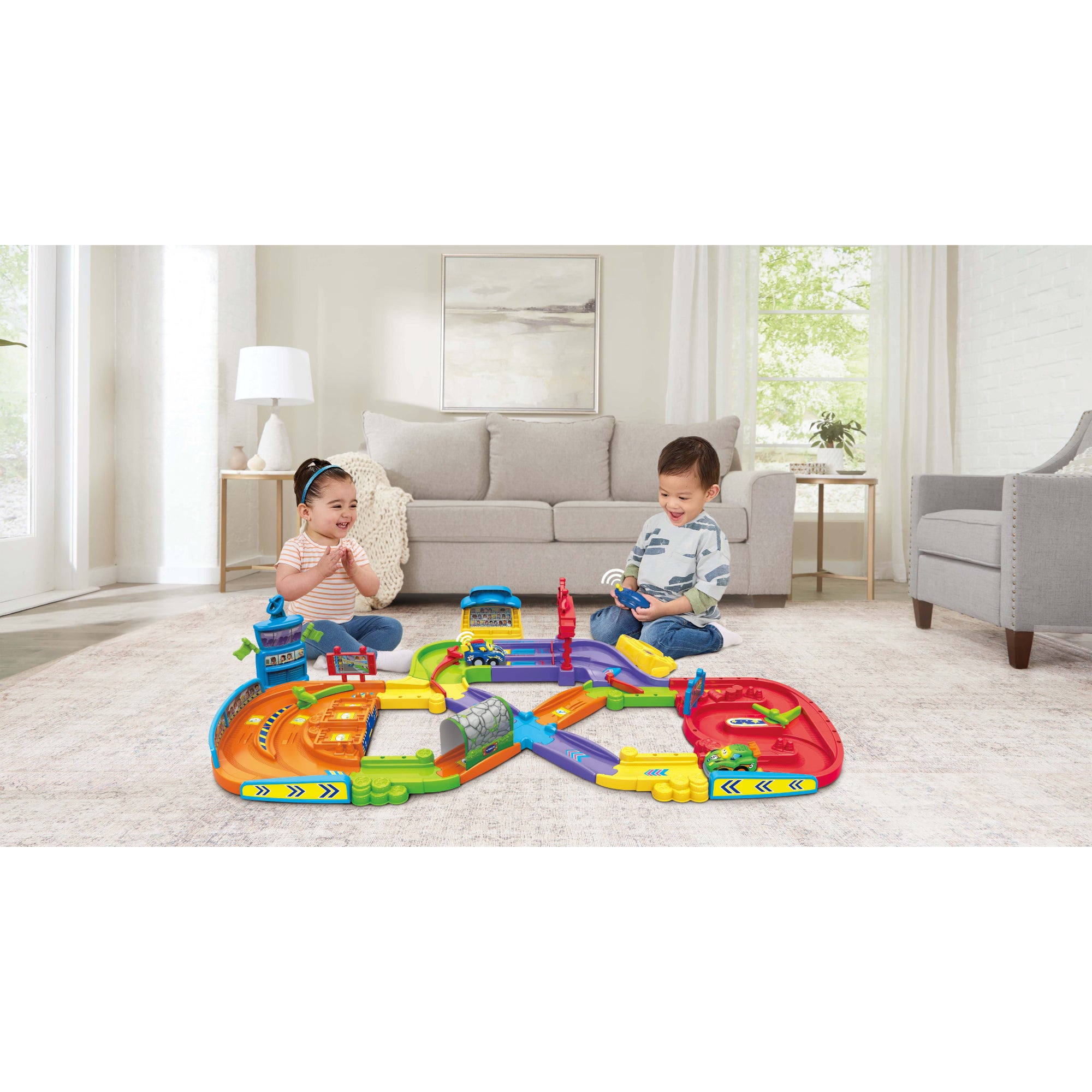 VTech Toot-Toot Drivers Super Circuit RC Raceway