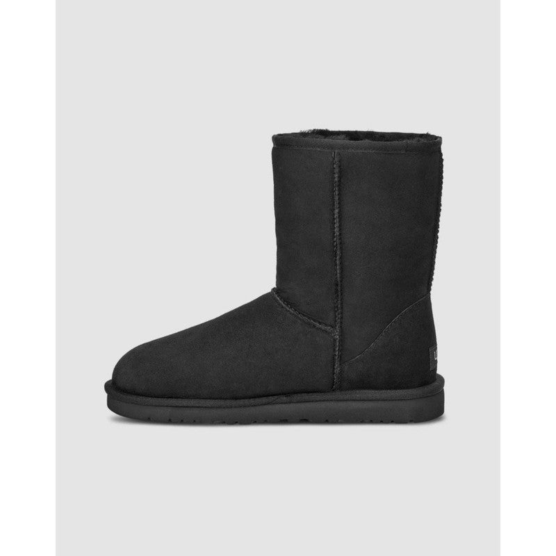 UGG Men's Classic Short Size 11 - Black