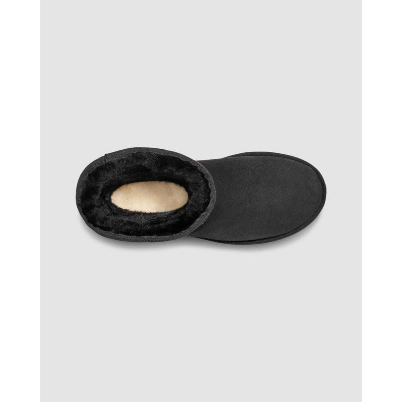 UGG Men's Classic Short Size 7 - Black