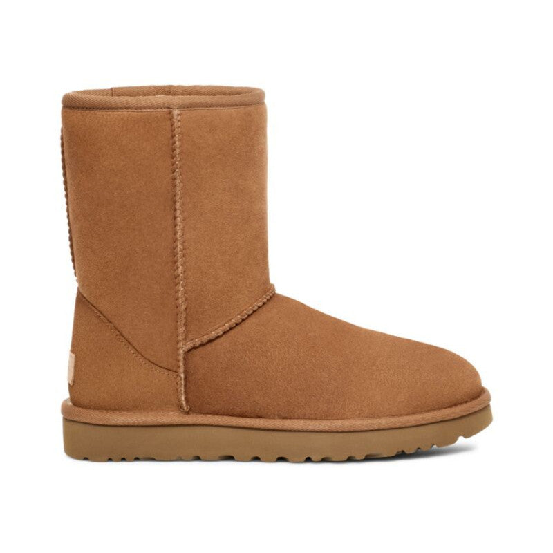 UGG Men's Classic Short Size 8 - Chestnut