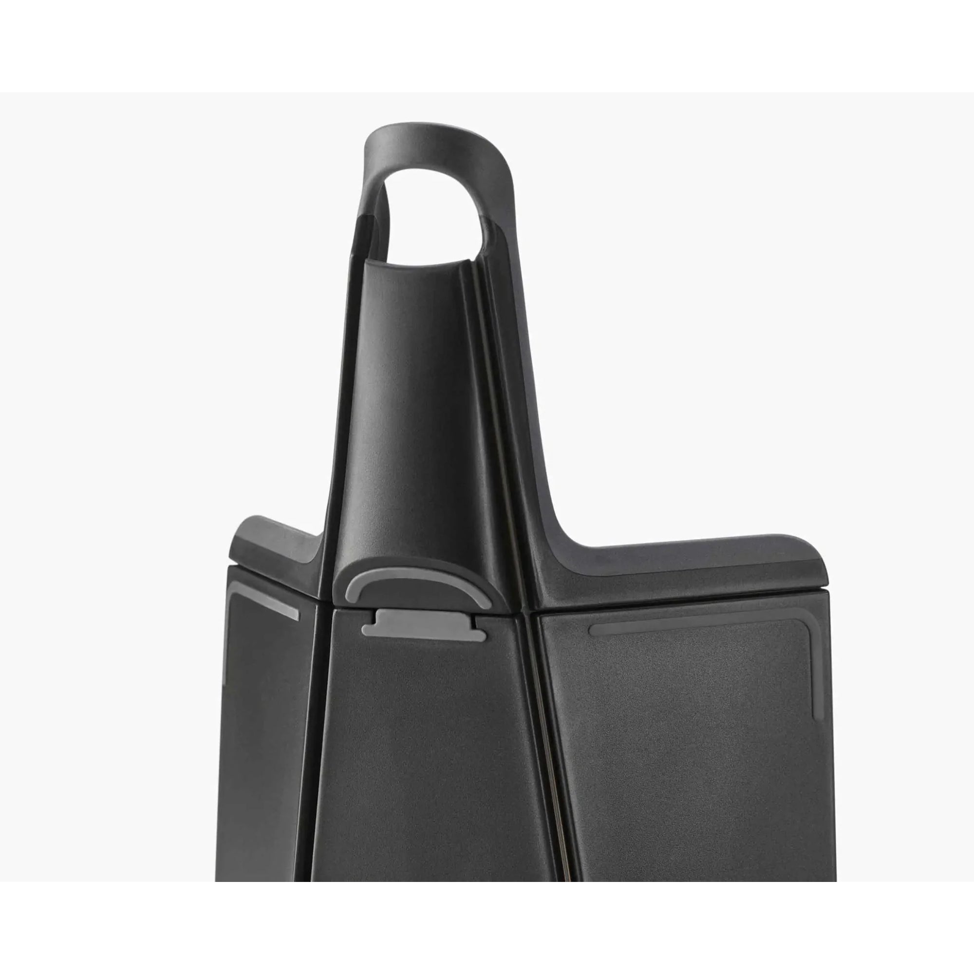 Joseph Joseph  Chop2Pot Plus Folding Chopping Board (2022) Large - Black