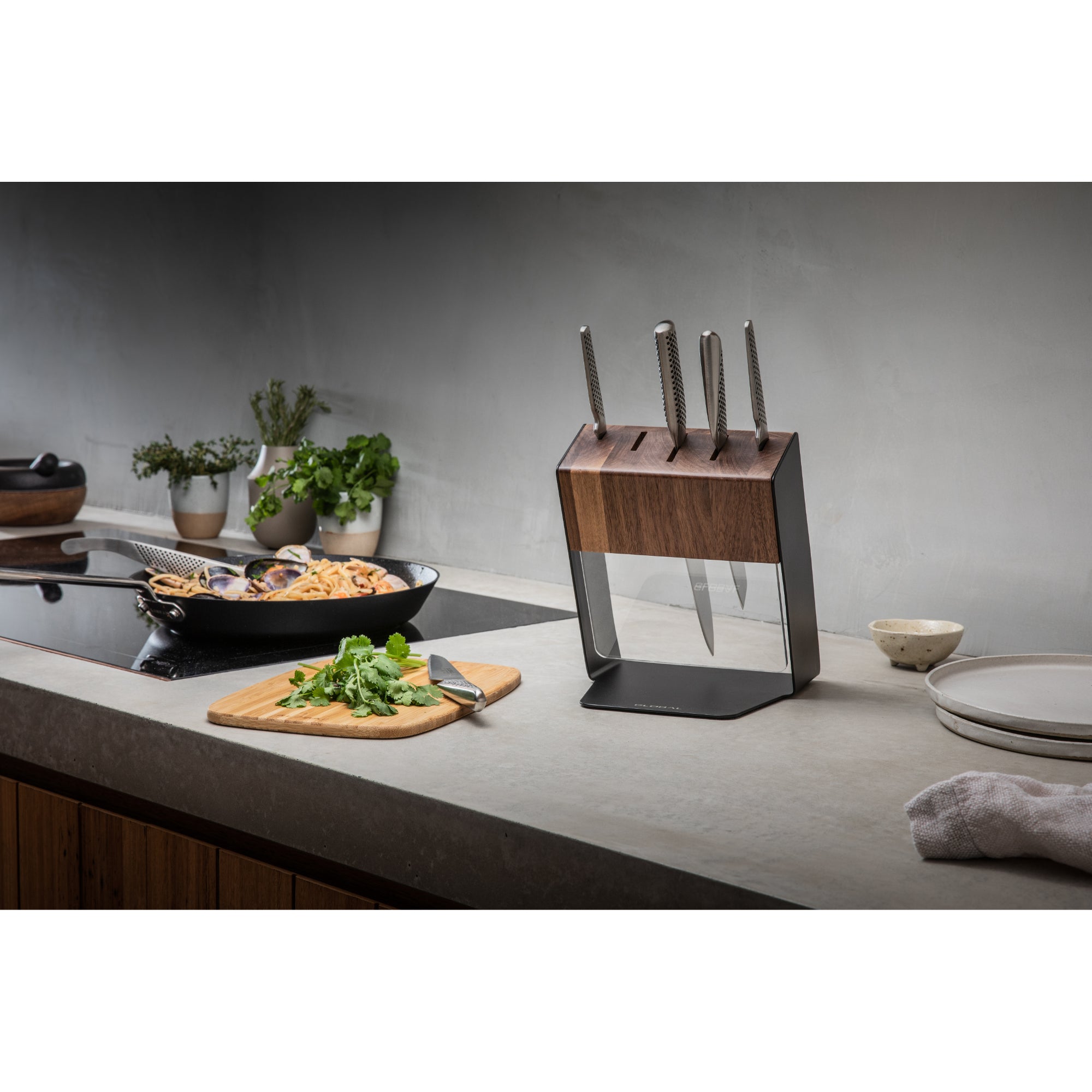 Global Katana 6 Piece Knife Block Set - Black 79587