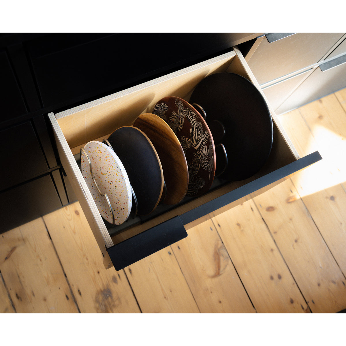 Joseph Joseph DrawerStore Expanding Cookware Organiser - Grey