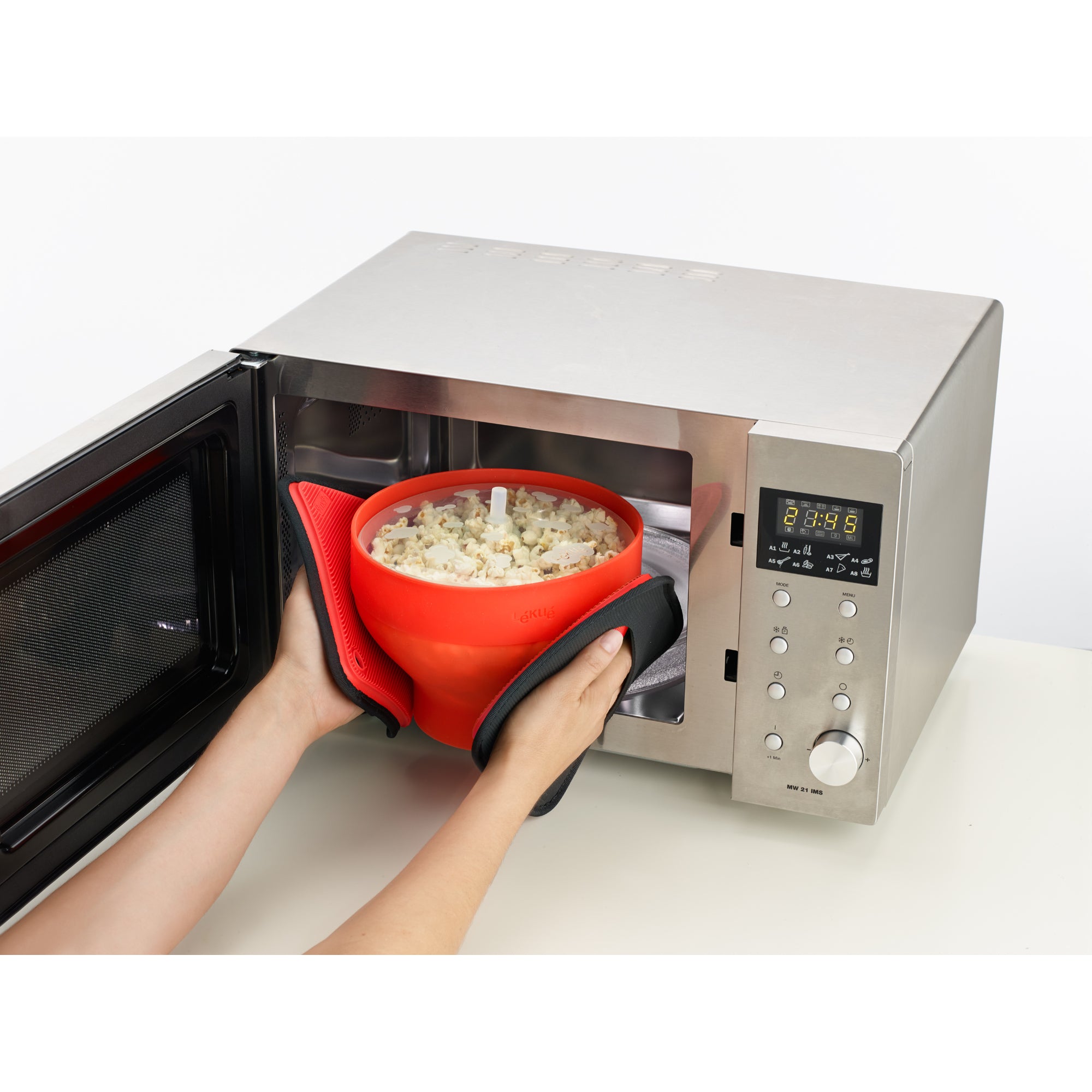 Lekue 2.8L Microwave Popcorn Maker - Red