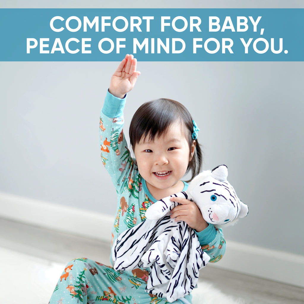 Love By Emi White Tiger Musical Comforter