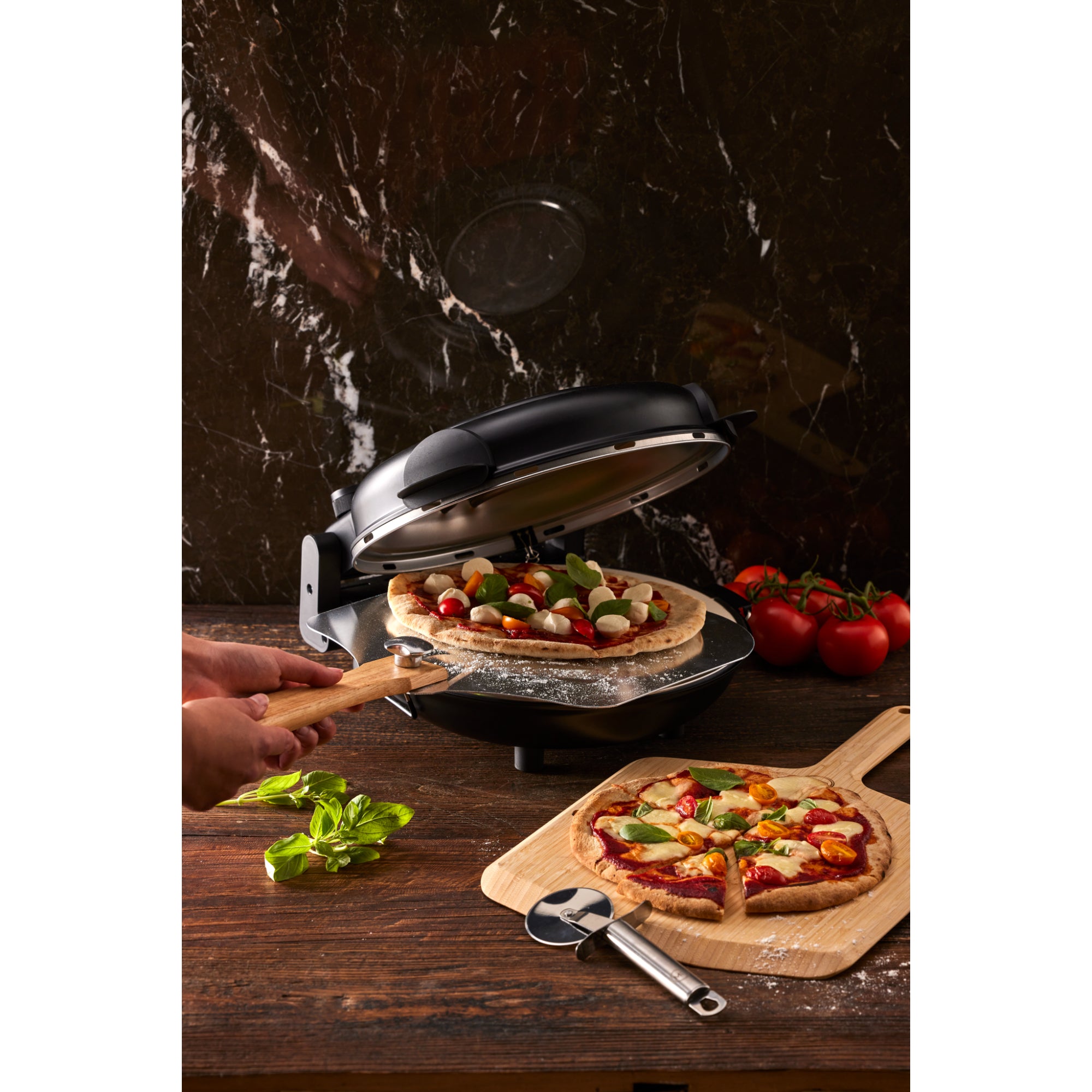 MasterPro The Ultimate Pizza Oven With Window - Black