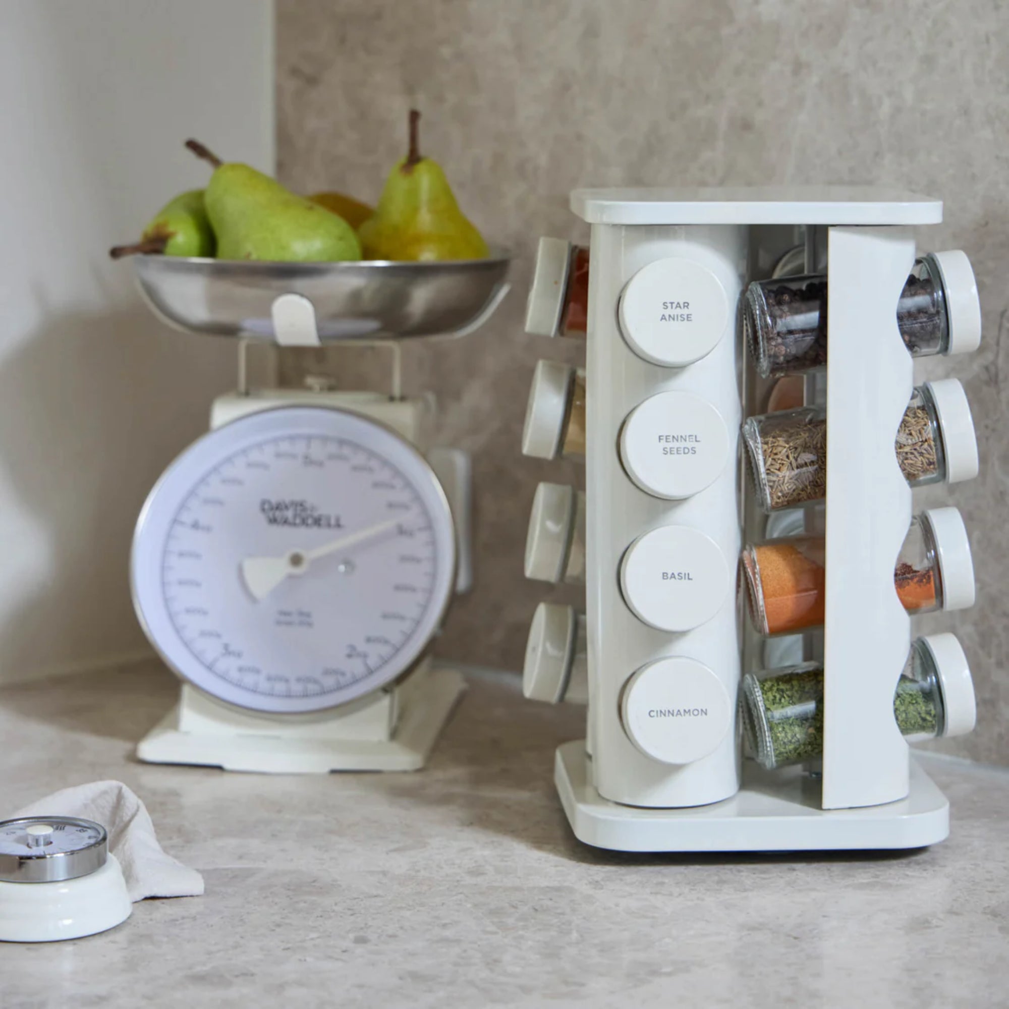 Davis & Waddell Newbury S/S Spice Rack Jar 16 Piece Set - Cream