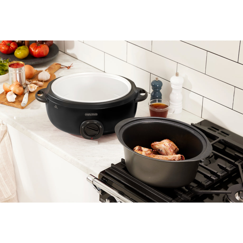 Morphy Richards 6.5L Sear & Stew Slow Cooker - Matte Black