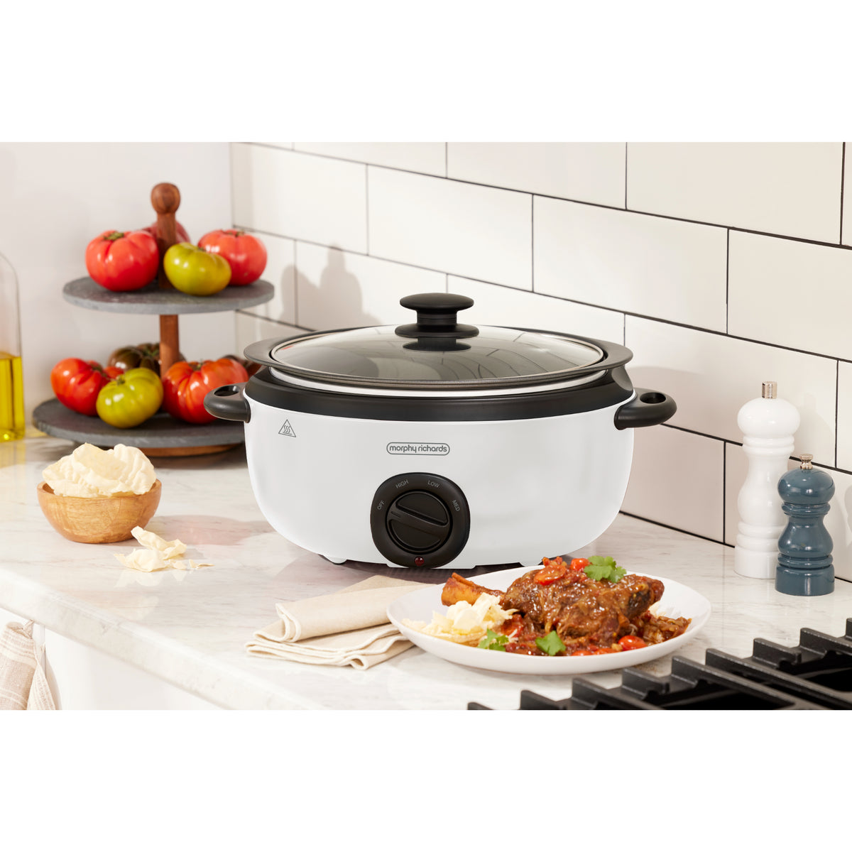Morphy Richards 6.5L Sear & Stew Slow Cooker - Vivid White