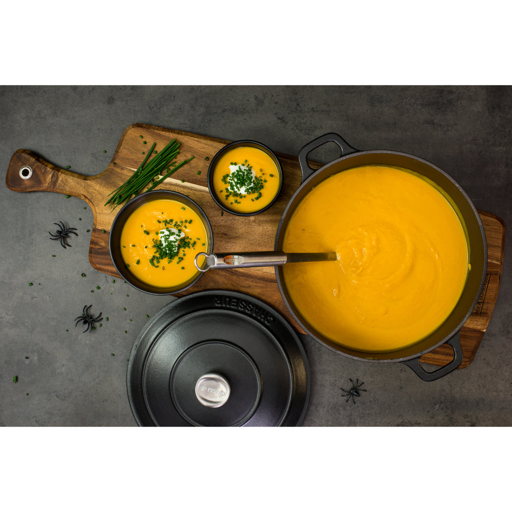 Chasseur 26cm Round French Oven - Matte Black