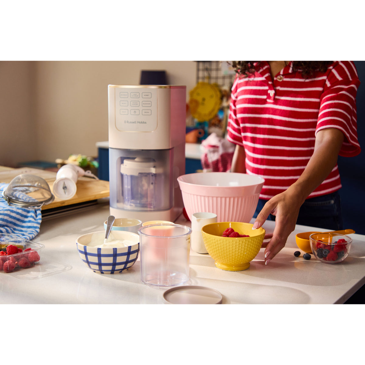 Russell Hobbs Chilluxe Ice Cream Maker - Stone
