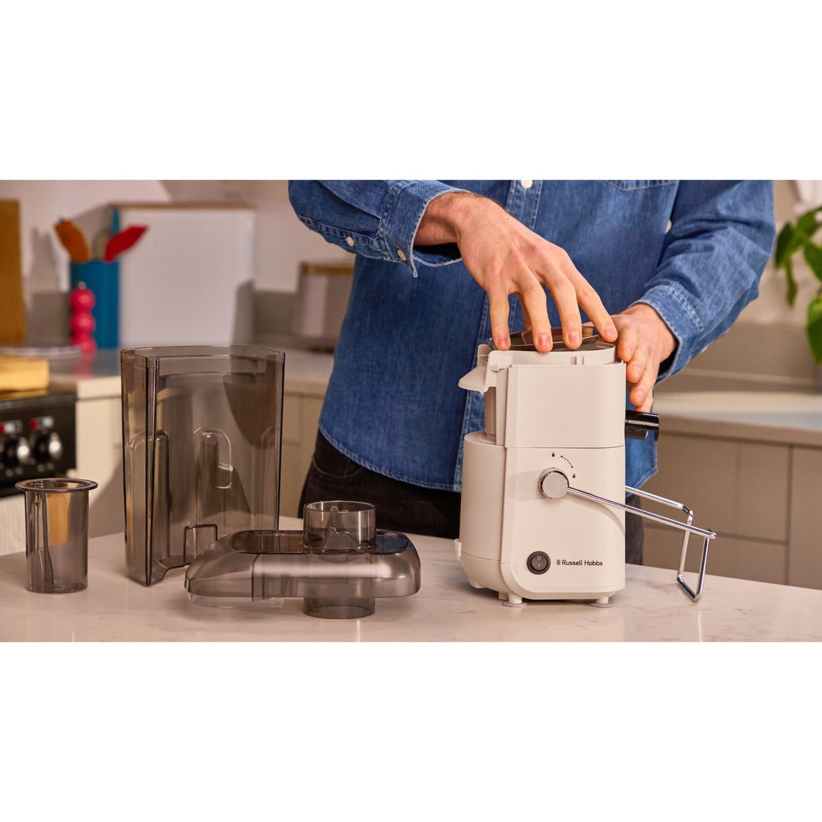 Russell Hobbs JuiceLuxe Juicer - Stone