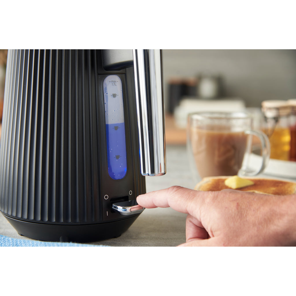 Russell Hobbs Bronte Kettle - Black