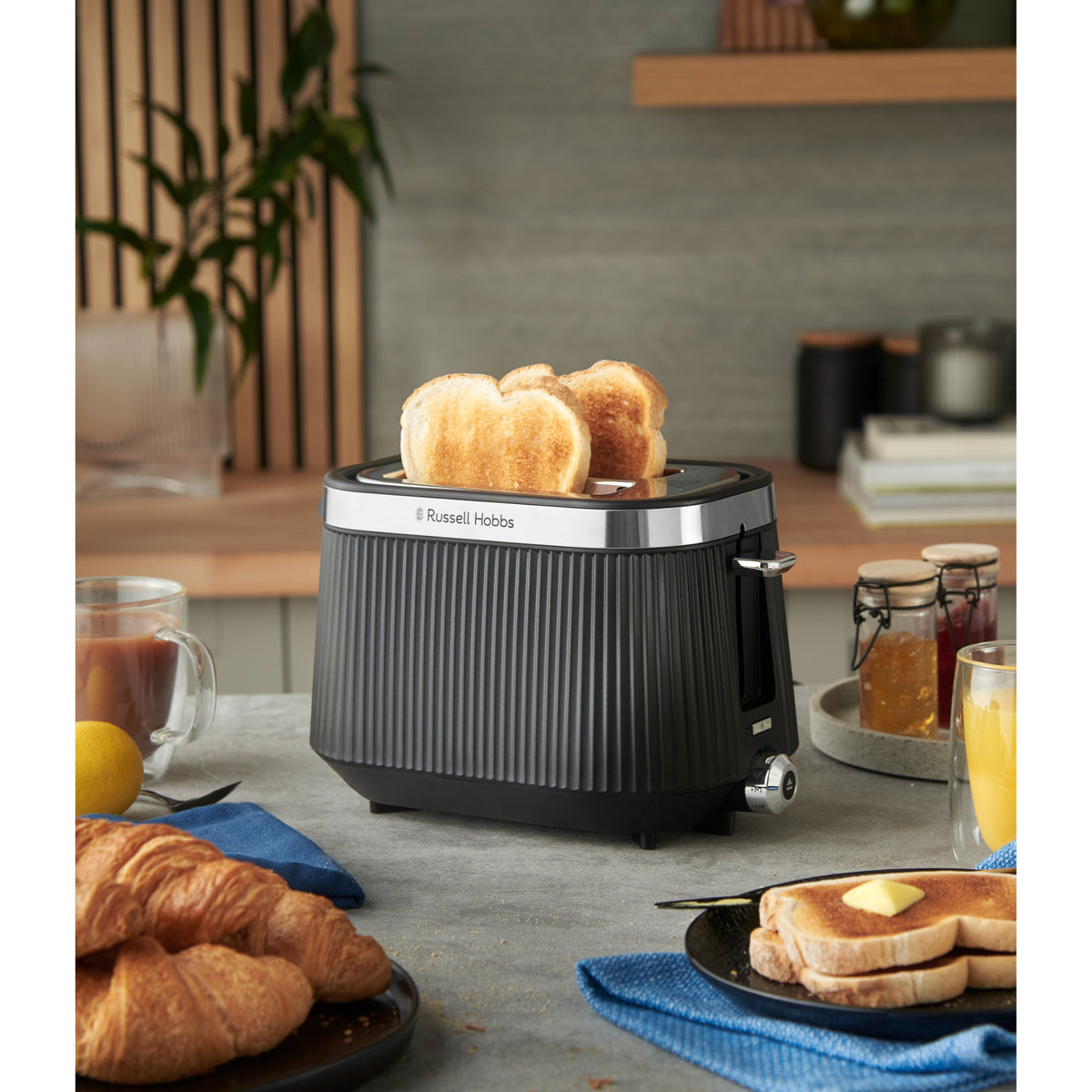 Russell Hobbs Bronte 2 Slice Toaster - Black