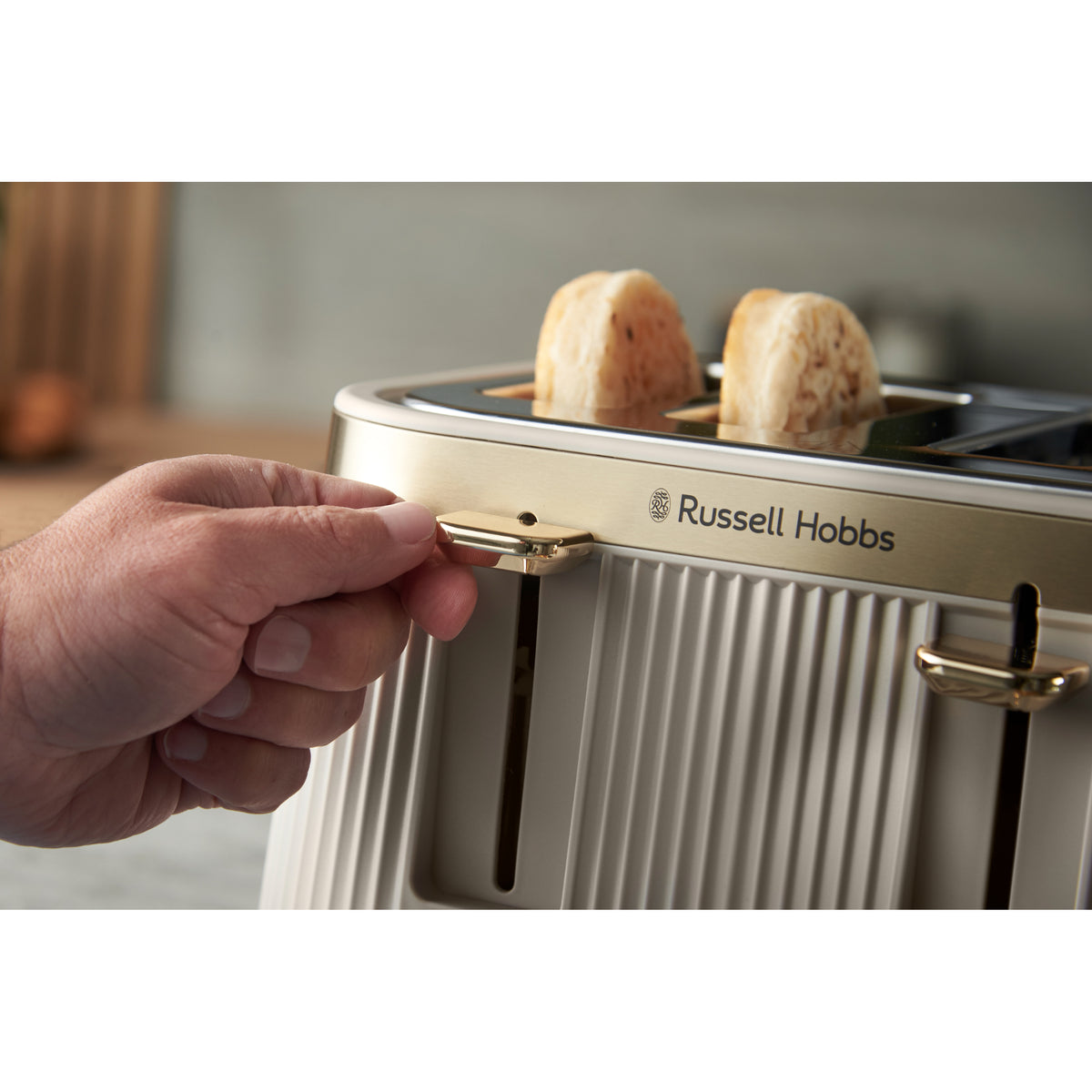 Russell Hobbs Bronte 4 Slice Toaster - Stone