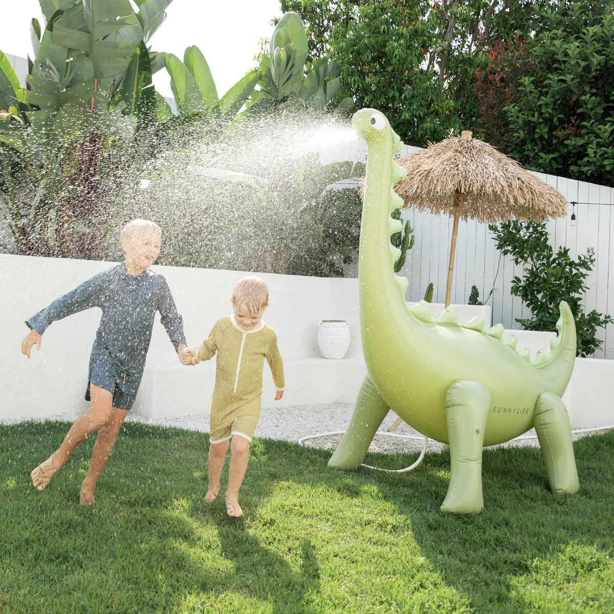 Sunnylife Dino Giant Sprinkler Into the Wild - Khaki