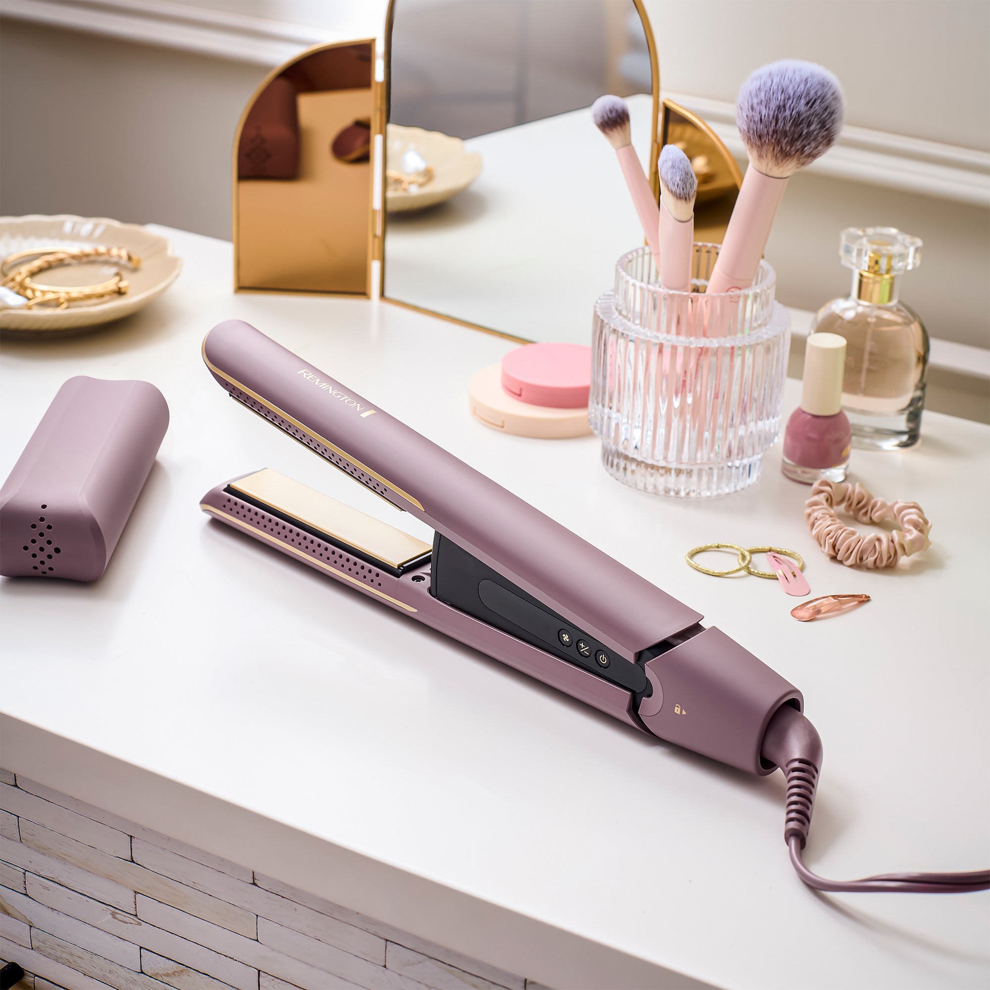 Remington AIRvive™  Slim Straightener